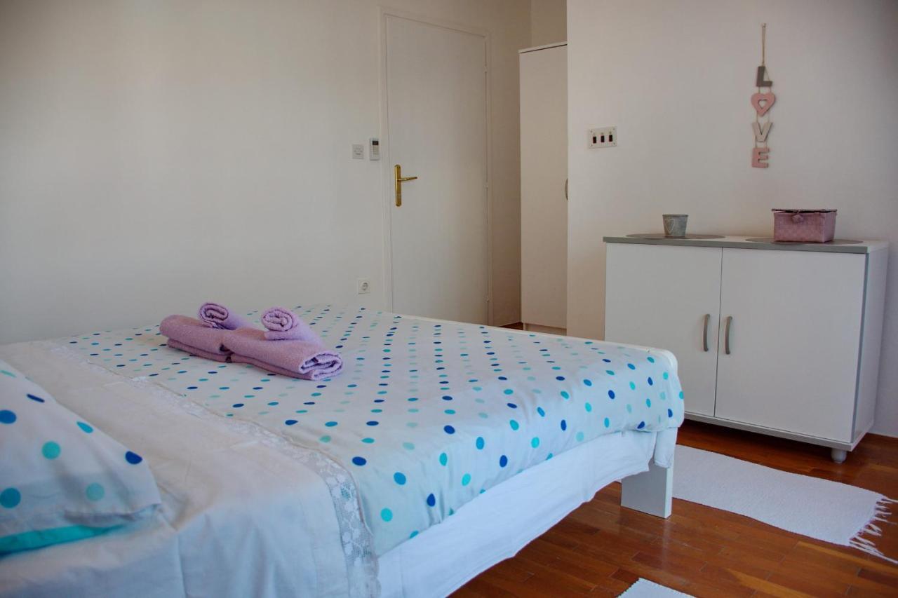 Apartments Mike نوفاليا المظهر الخارجي الصورة
