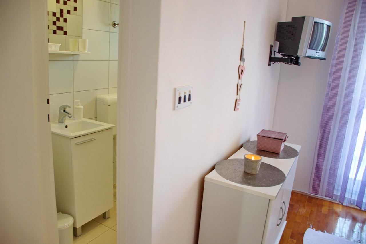 Apartments Mike نوفاليا المظهر الخارجي الصورة